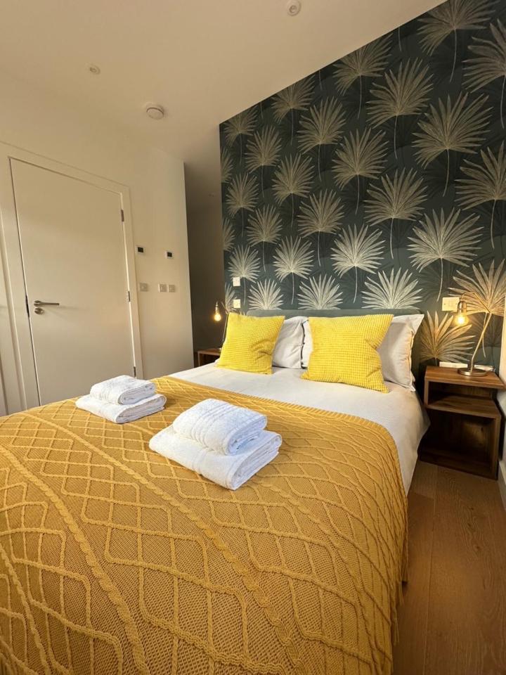 Contemporary Pied A Terre In The Heart Of Bath Apartment ภายนอก รูปภาพ